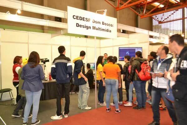 Obra social Dom Bosco promove IV Feira Tecnológica na Zona Leste