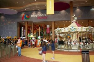 Parque indoor é inaugurado em shopping da Zona Leste