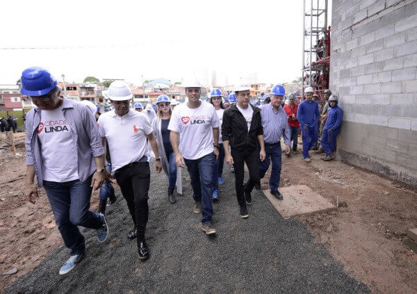 Início das obras de conjunto habitacional no Itaim Paulista é vistoriado