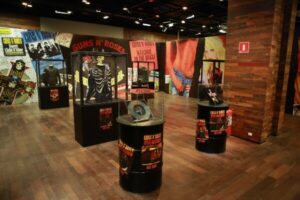 “Guns N´Roses Experience”_ exposição chega ao Shopping Anália Franco - SPJ